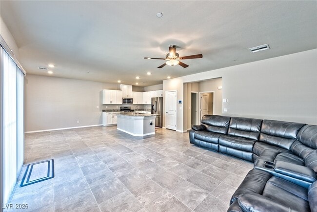 Building Photo - 12756 Battista Ln