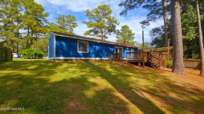 Building Photo - 709 Terrace Ct