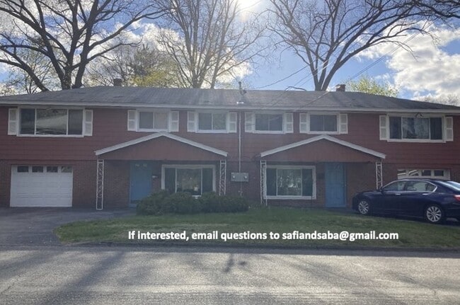 Primary Photo - 11A Everett Ave