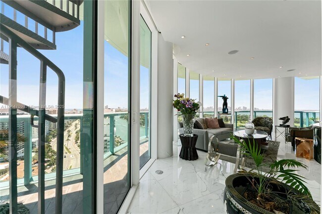 Building Photo - 6000 Indian Creek Dr