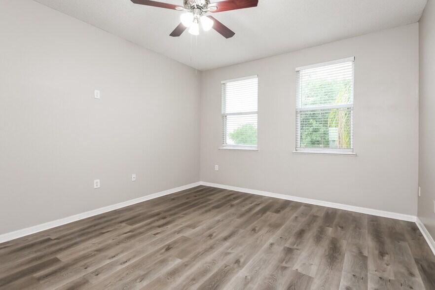 Building Photo - 2716 Port Ct