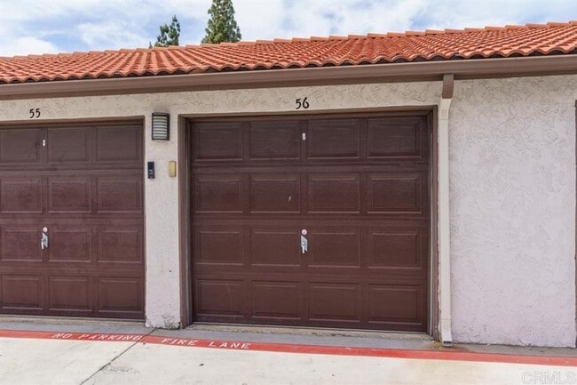 Building Photo - 10235 Bell Gardens Dr