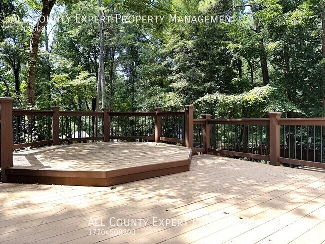 Building Photo - 11820 Highland Colony Dr