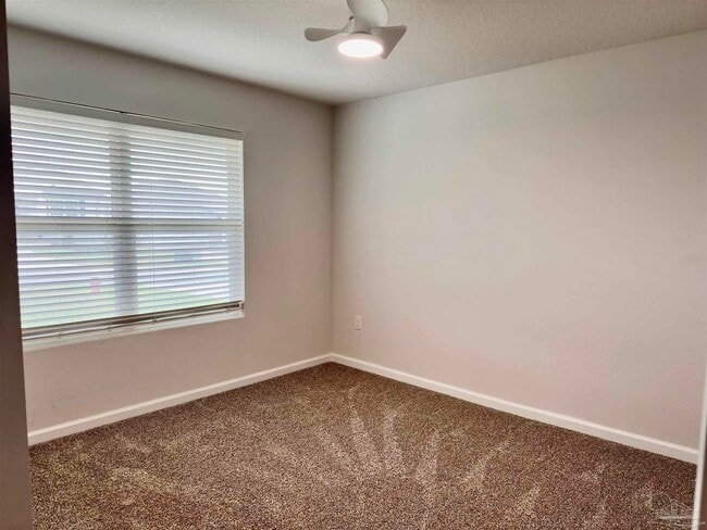 Building Photo - 10981 Blacktail Loop