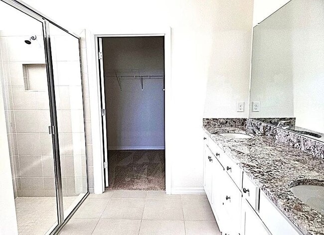 Building Photo - 3908 Mossy Limb Ct