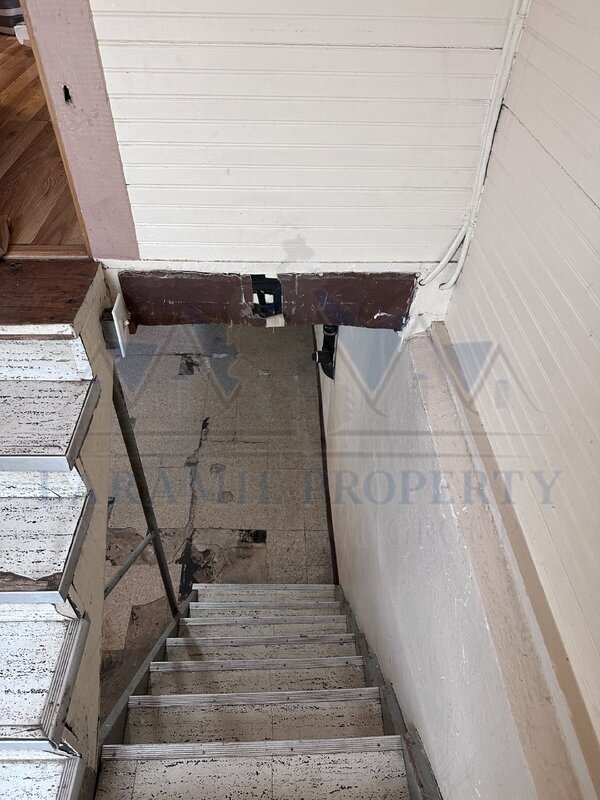 Building Photo - 911 S 9th St