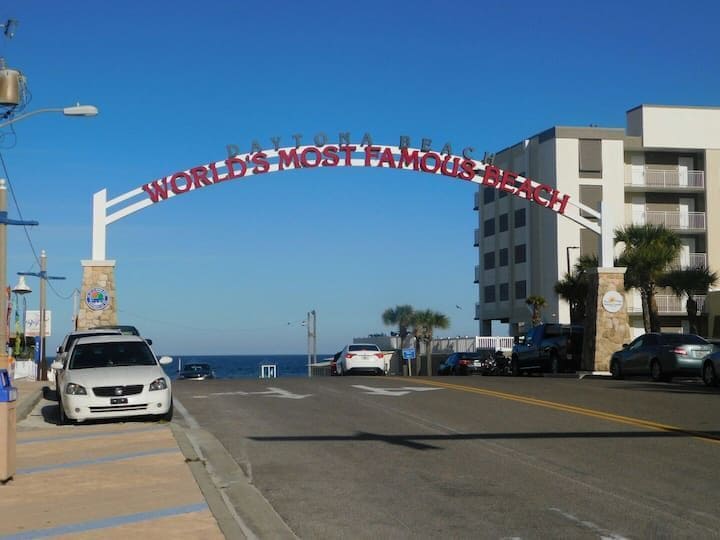 Building Photo - 219 S Atlantic Ave