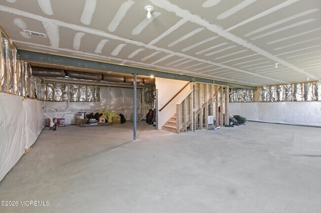 Building Photo - 10 Carlisle Ct