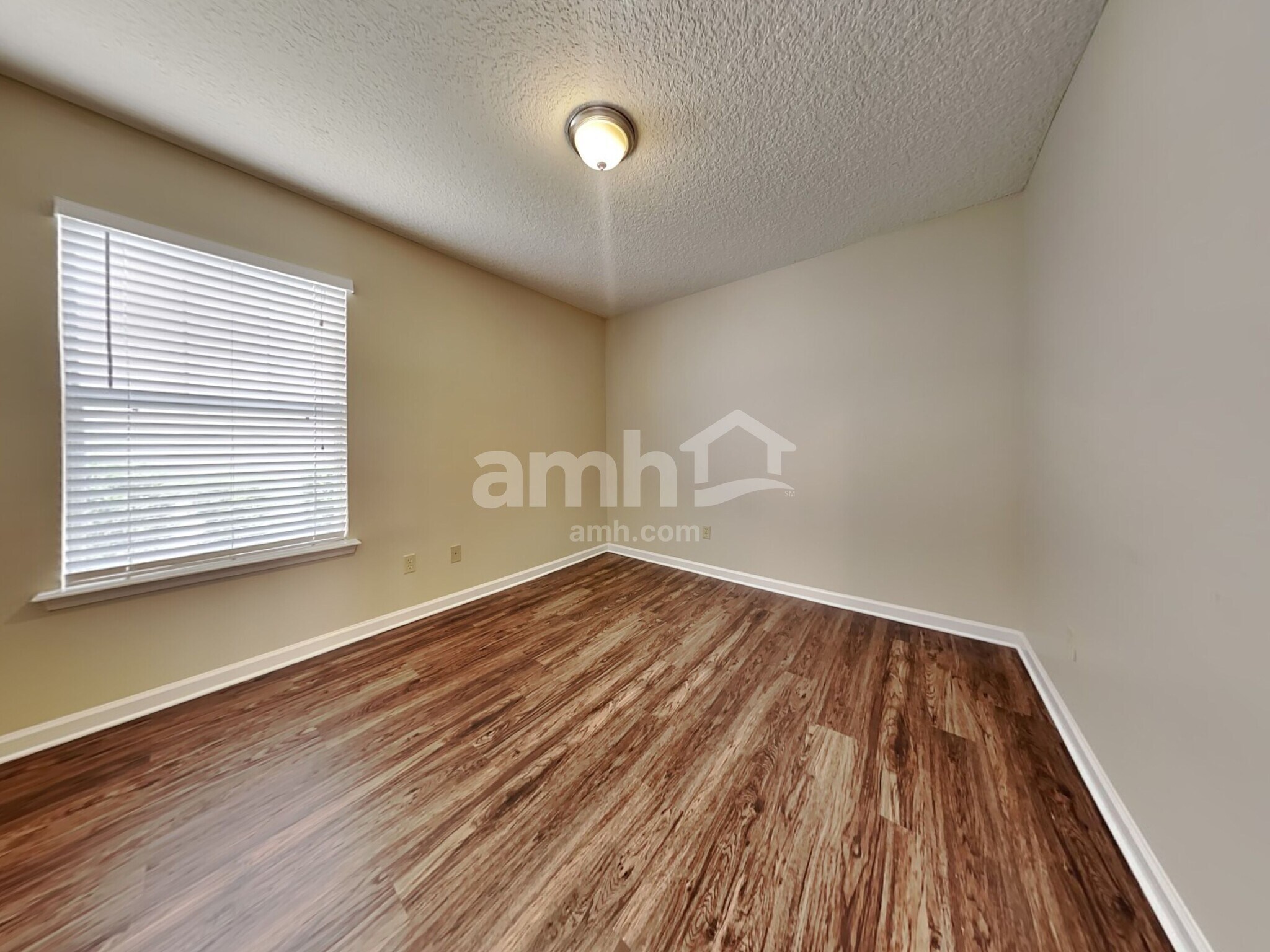 Building Photo - 3842 Pebble Brooke Circle South