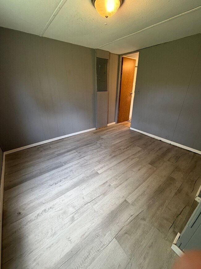 Building Photo - 1041 Tigger Loop