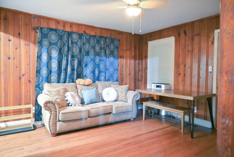 Building Photo - 916 Bern St