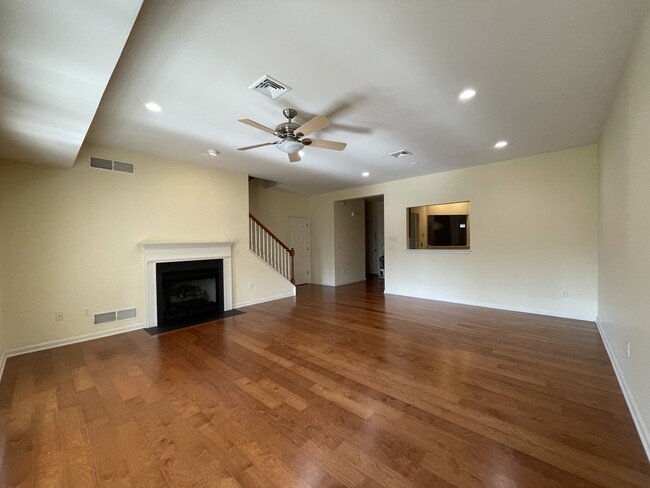 Living Room - 2084 Deer Run Dr