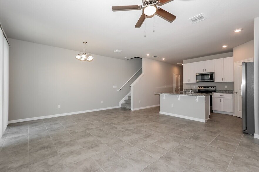 Building Photo - 4030 Hot Springs Ave