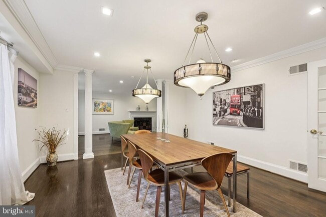 Building Photo - 5301 Goldsboro Rd