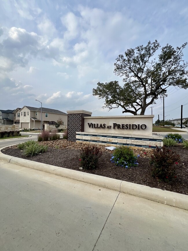 Building Photo - 14839 Vance Jackson Rd