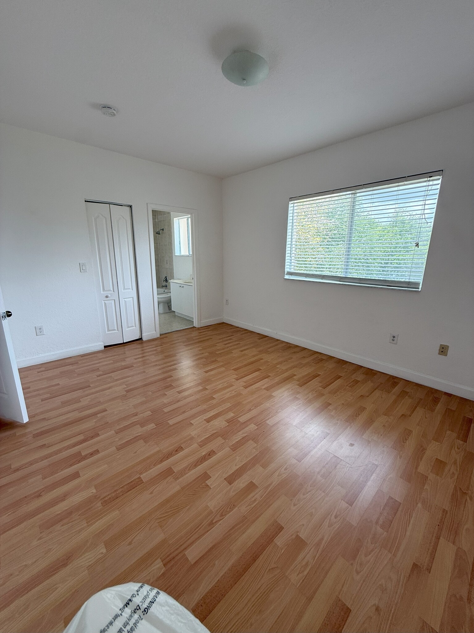 Master Bdrm - 8537 SW 214th Ln