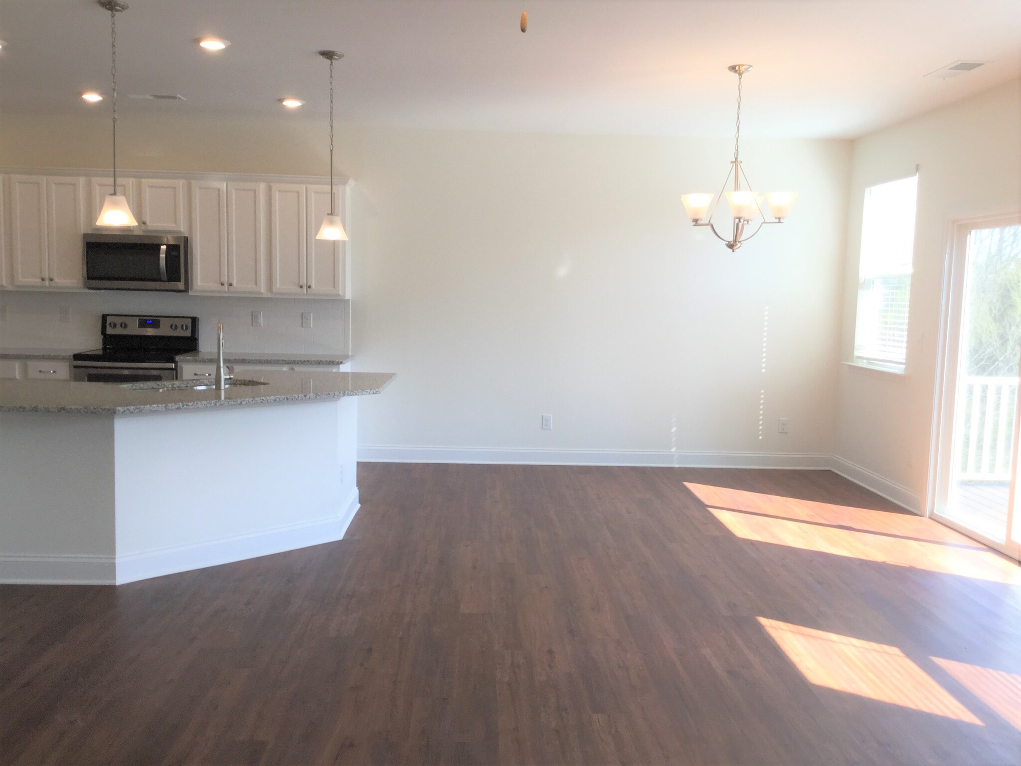 Building Photo - 10831 Maryanna Ct