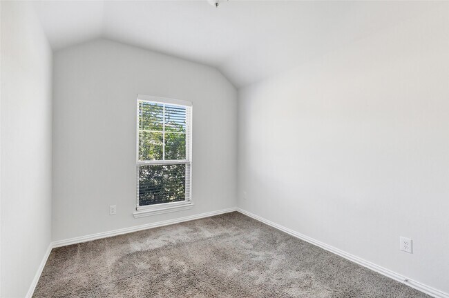 Building Photo - 15419 Kirkdell Bend Dr