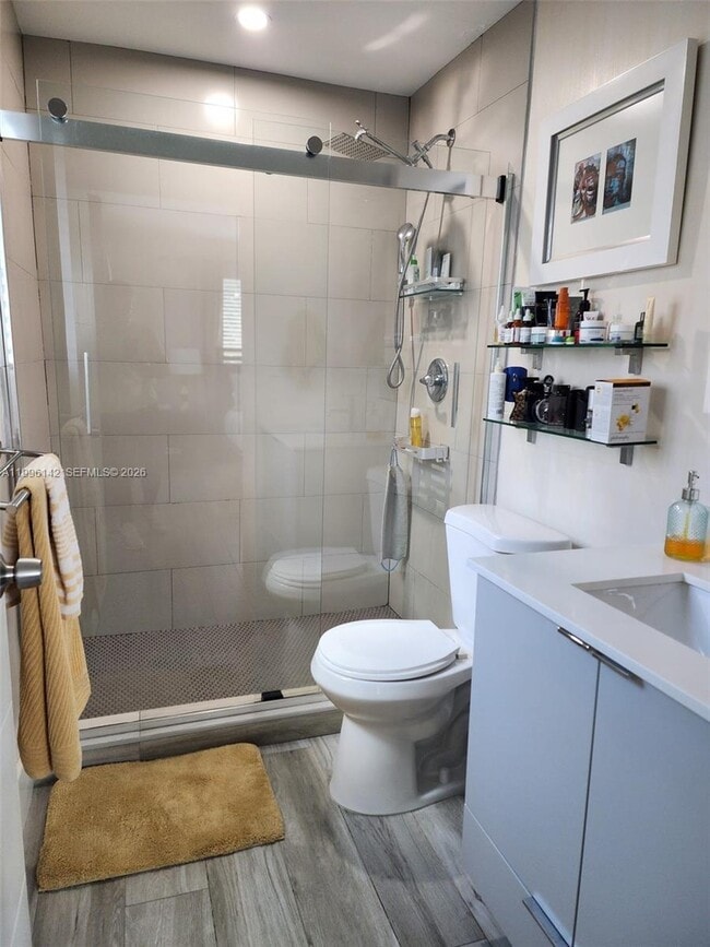 Building Photo - 1411 SW 66th Ave