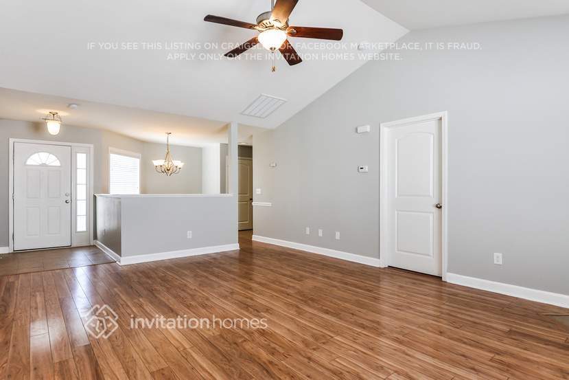 Building Photo - 5623 Roundup Cir