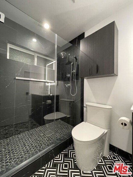 Building Photo - 9504 Gothic Ave