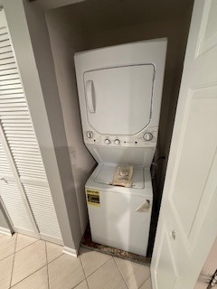 Building Photo - 200 N Addison Ave