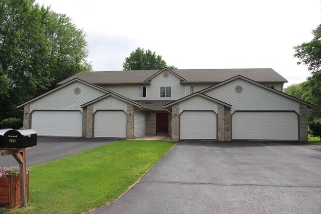 Building Photo - 6660 Charlie Grimm Rd