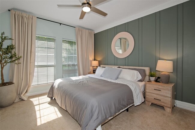 Building Photo - 11844 Grand Harbor Blvd