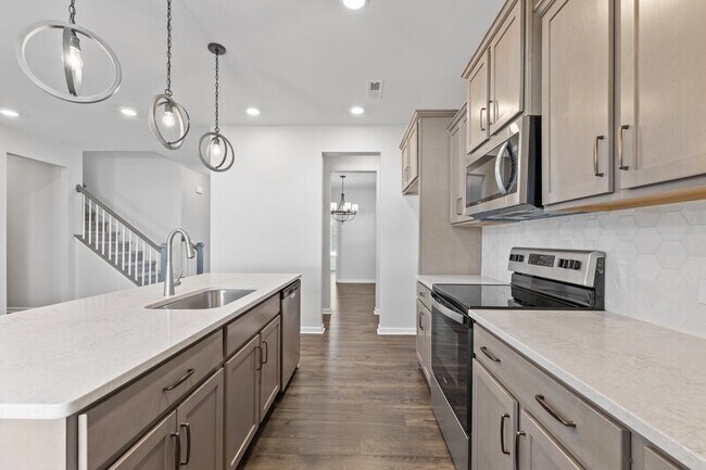 Building Photo - 539 S Lincoln St