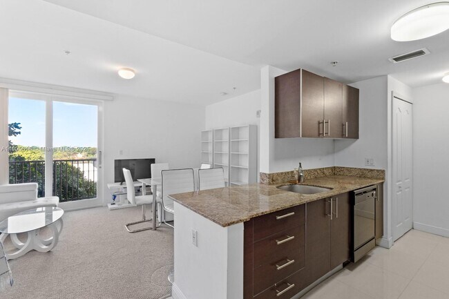 Primary Photo - 2701 SW 3rd Ave