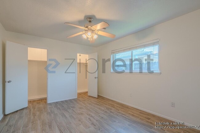 Building Photo - 958 Wavecrest Ln