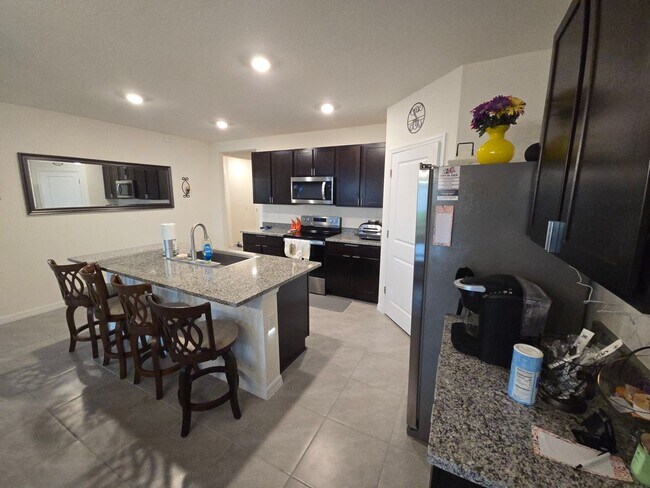 Building Photo - New 4/2 Home In Great Community