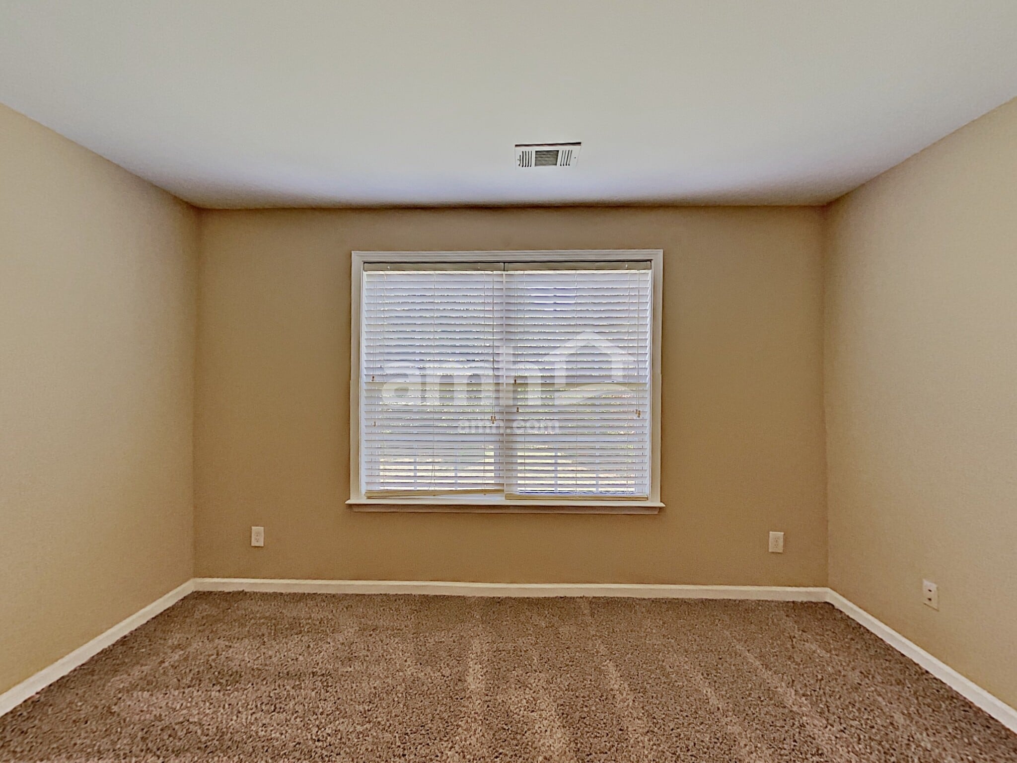 Building Photo - 1830 Madrid Falls Dr