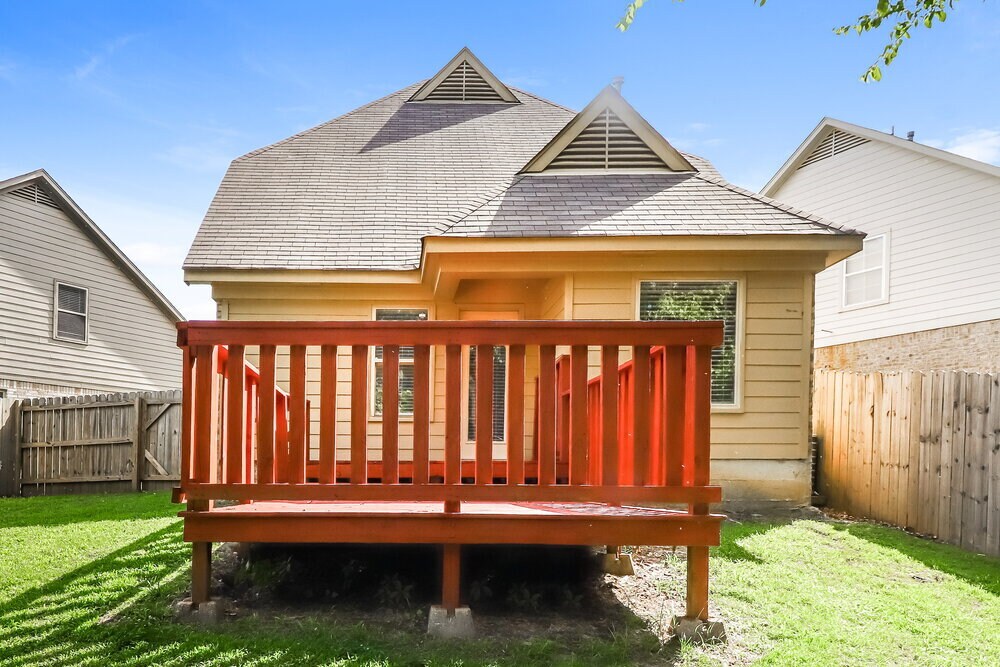 Building Photo - 9236 Lazzini Cove