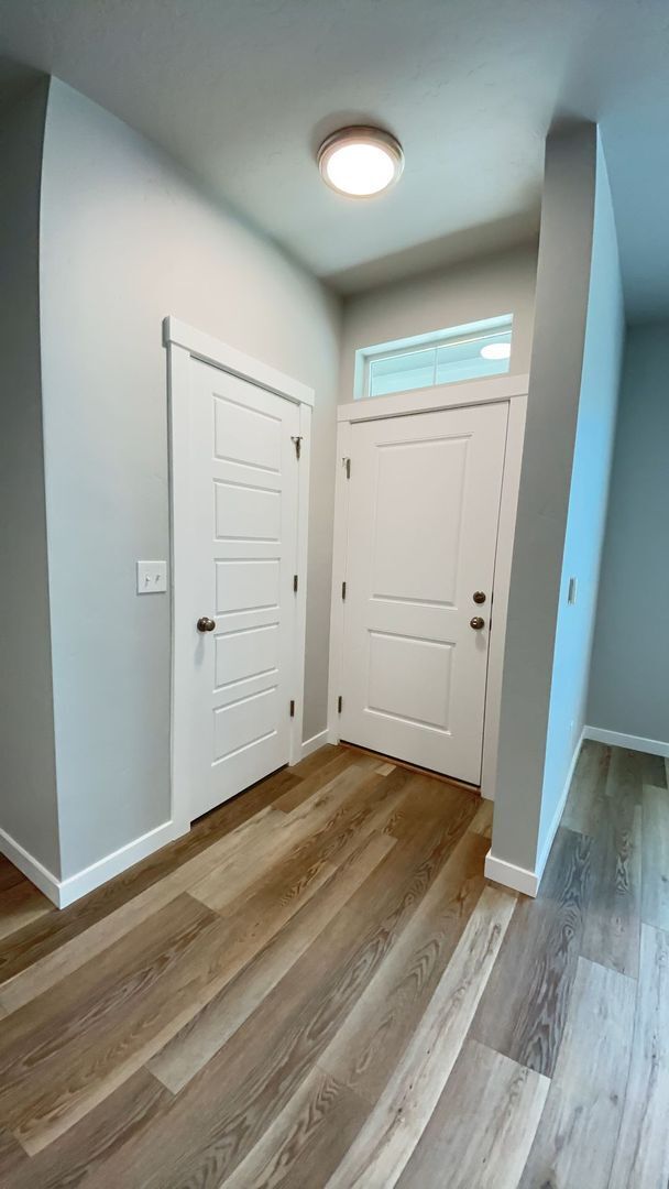Building Photo - Roe Street Townhomes
