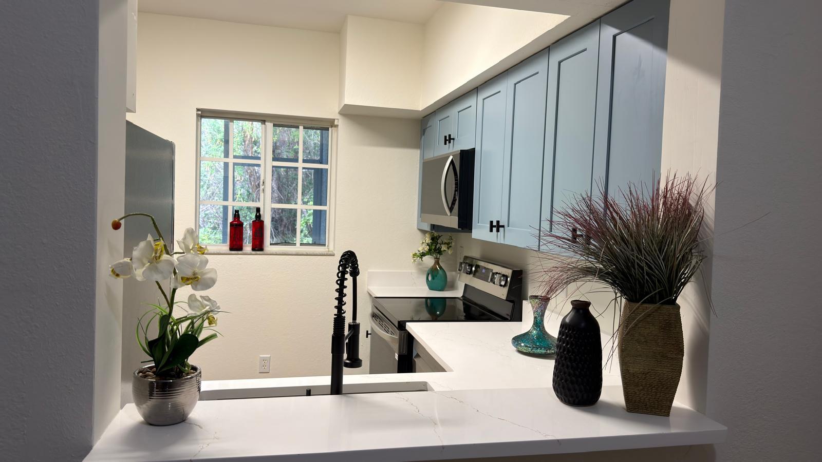 Building Photo - 8358 Bernwood Cove Loop