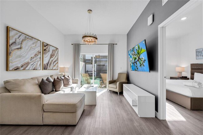 Building Photo - 509 Famagusta Dr