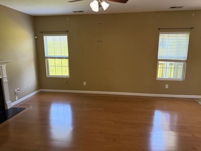 Building Photo - 109 Gupton Ct