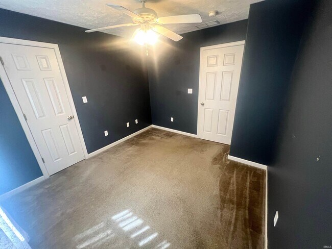 Building Photo - 2321 Winterset Dr