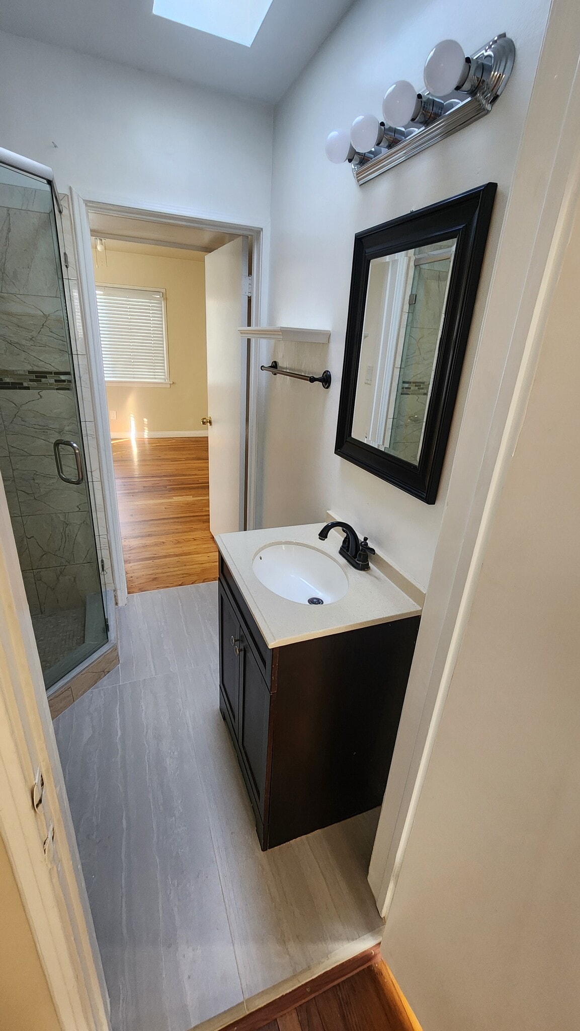 Building Photo - 625 Prospect Ave