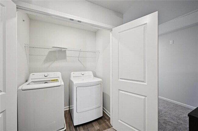 Building Photo - 405 Lanier Cir