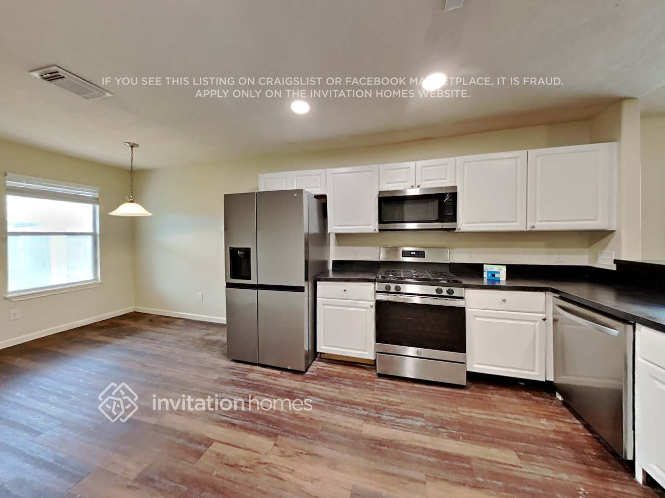 Building Photo - 8563 Chaletford Dr