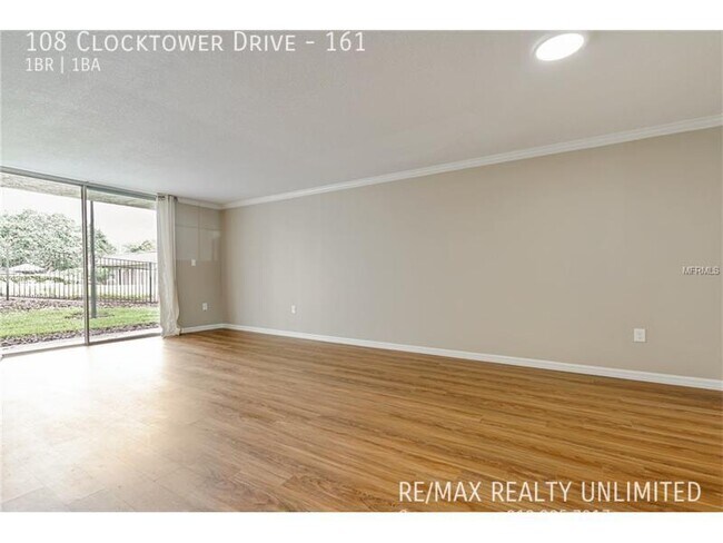 Building Photo - 108 Clock Tower Dr