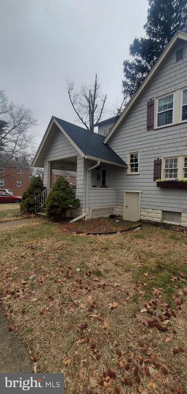 Building Photo - 127 S Warner St