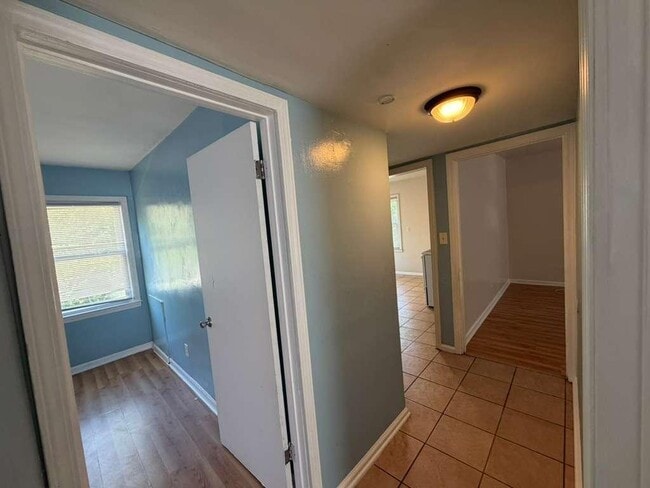 Building Photo - 4636 N 46th St