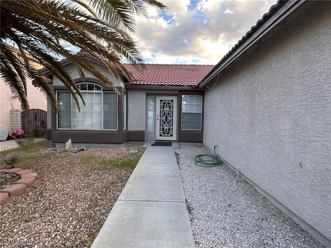 Building Photo - 6521 Bellwood Ct