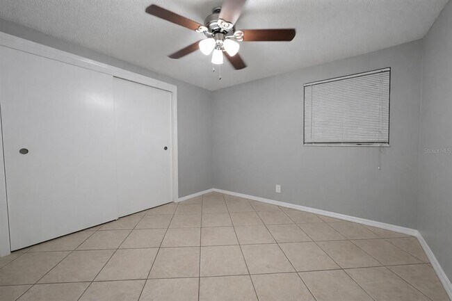 Building Photo - 307 W Woodlawn Ave