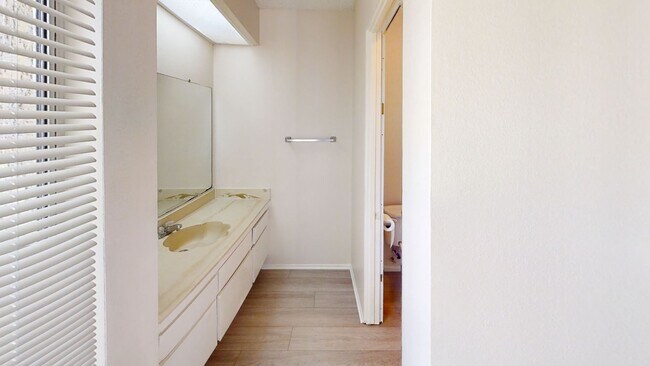 Building Photo - 35168 Mesa Grande Dr