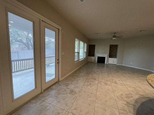 Building Photo - 2826 Winter Gorge