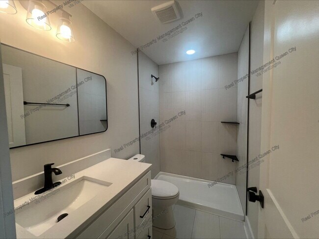 Building Photo - 2513 Westgrove Dr